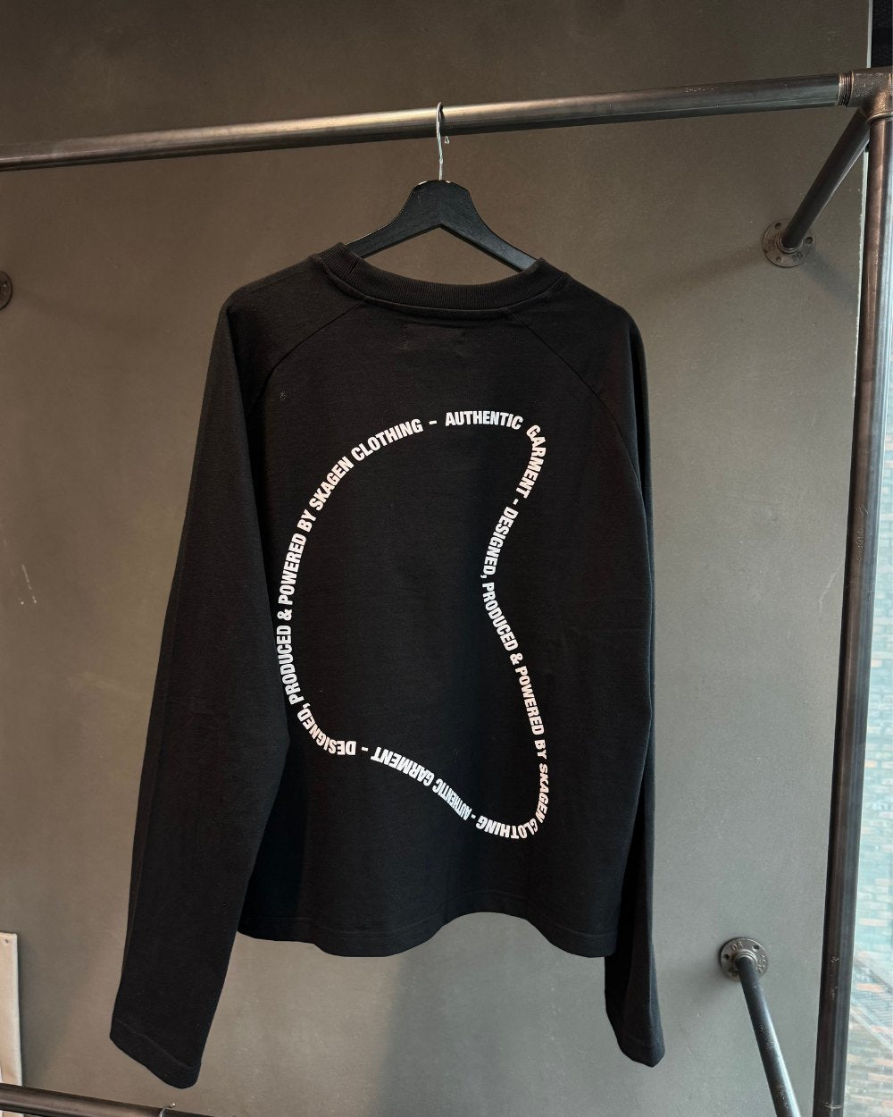 Black Friday Longsleeve Black